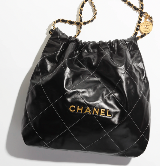 Chanel 22 Handbag